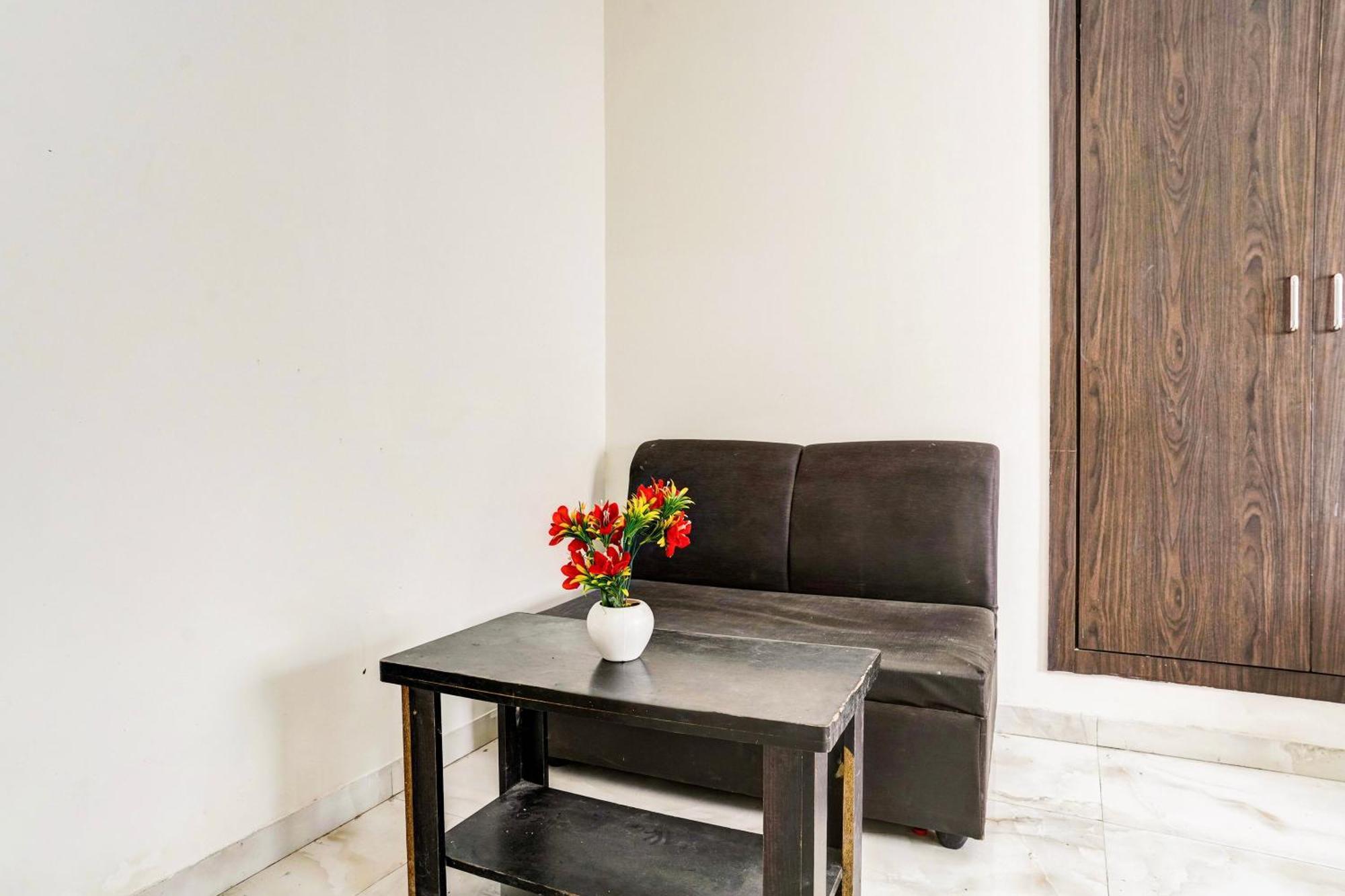 Super Hotel O Nashik Near Vijay Mamta Theatre Formerly Sahara Inn Екстериор снимка