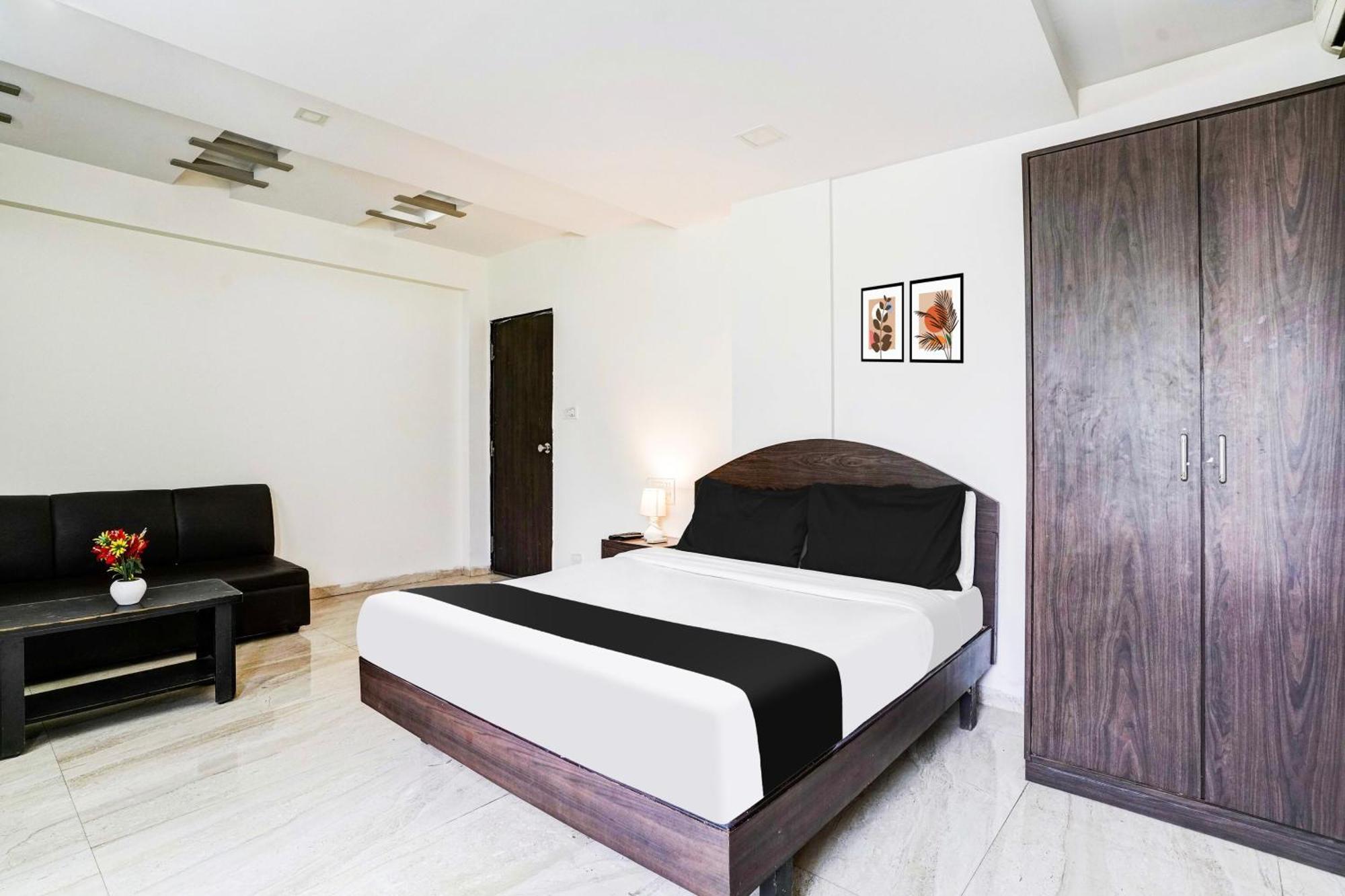 Super Hotel O Nashik Near Vijay Mamta Theatre Formerly Sahara Inn Екстериор снимка